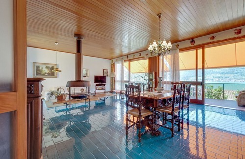 Sale Marasino Villa | Detached villa with garden a short distance from the lake