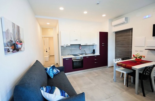 Mondragone Apartment | Dimora Domitia