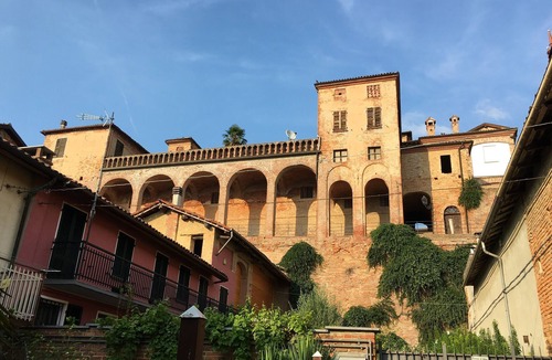 Fubine Apartment | Dimora PANE 18th century noble house in Monferrato
