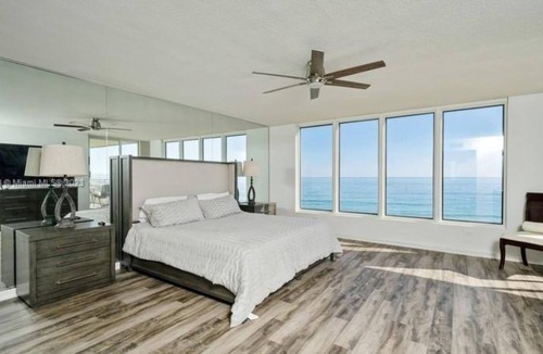Fort Pierce Shores Condo | Distinct oceanfront living on Hutchinson Island. 6+ month lease terms only.