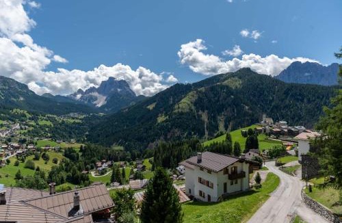 Villagrande Apartment | Dolomite View Loft