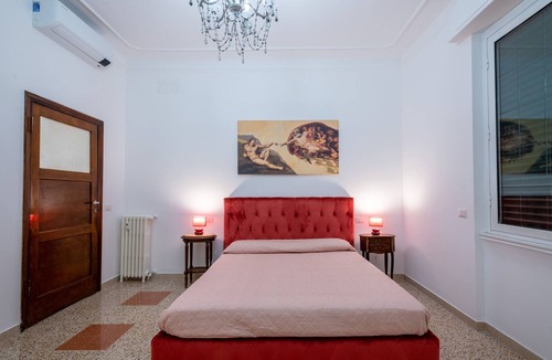 San Lorenzo Apartment | Domus Ausoni - Three Bedroom Apartment, Sleeps 9