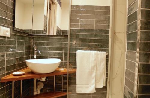 Quartiere XXV Appio Claudio Apartment | Domus Tepula II