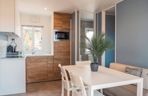 Baveno RV Rental | Domvs Glamp