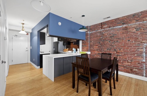 Downtown Baltimore Condo | Downtown 1BR w/Parking | Walk to Harbor & Stadium