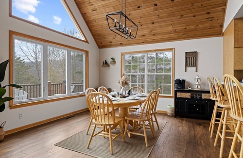 Topton Ski Chalet | Dream Chaser Chalet