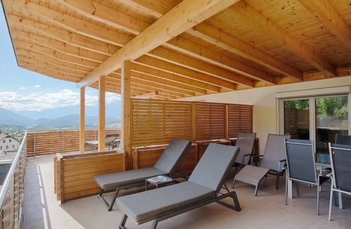 Riscone Apartment | Dream vacation apartment in a panoramic location with roof terrace, Cron4 swimming pool & sauna
