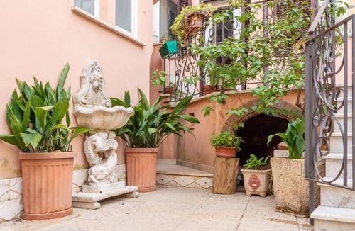 Tivoli House | Dreamlike atmospheres a stone's throw from Villa d'Este and Villa Gregoriana