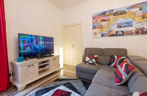 Carignano Apartment | Elegance and Comfort, Strategic between Sea and Center
