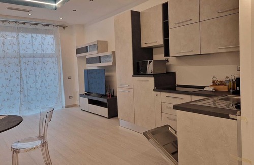 Gorla Apartment | Elegant apartment ideal for holiday and business trip