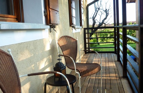 Moimacco House | Elegant rustic flower house with large garden