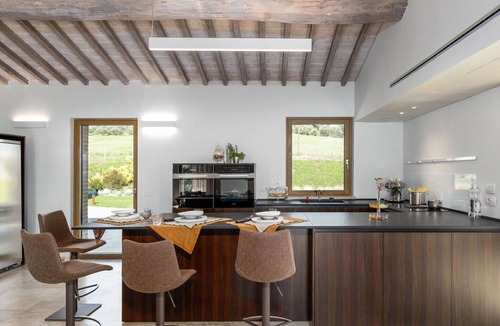 Volterra Villa | Elegant Tuscan Villa with Pool