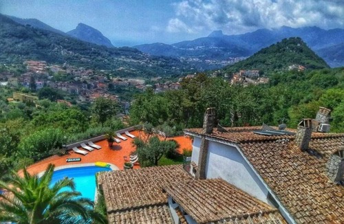 Cava de' Tirreni House | Elegant villa at the gates of the divine Amalfi coast with exlusive pool
