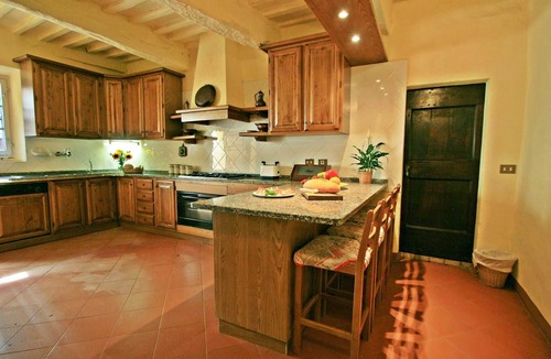 Montalcinello Villa | Elegant villa with private pool near San Galgano