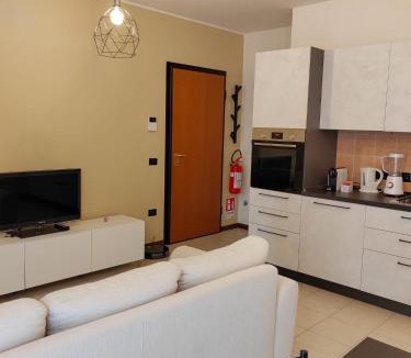 Rubiera Apartment | Elegante bilocale nel cuore di Rubiera