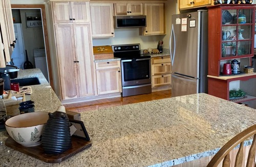 Wears Valley Ski Chalet | EpicViews!~EasyRoads!~HotTub~Firepit~PoolOpen!