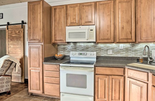 Ladiesburg House | Equestrian Escape! Quiet Farm Stay Near Gettysburg