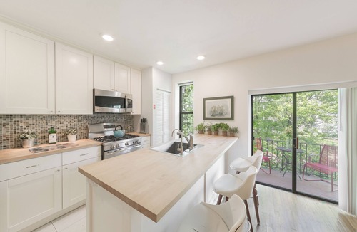 Boerum Hill Apartment | Exactly where you want to be in Brooklyn