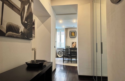 Parioli Apartment | Exclusive Apartment with Jacuzzi "Villa Borghese"