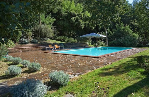 Proceno Apartment | Experience a breathtaking vacation in a castle, restaurant, stunning views