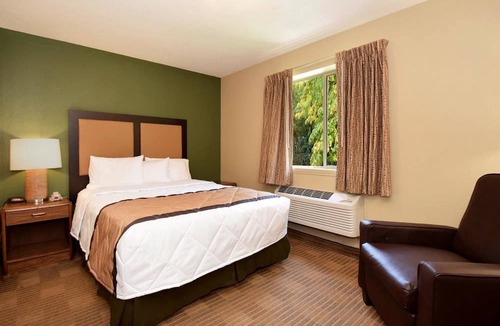 Durham Hotel | Extended Stay America Suites Raleigh RTP 4610 Miami Blvd
