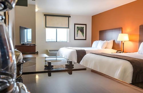 Wixom Hotel | Extended-Stay Unit with Kitchen & Outdoor Grilling Pavilion - Comfort in Wixom
