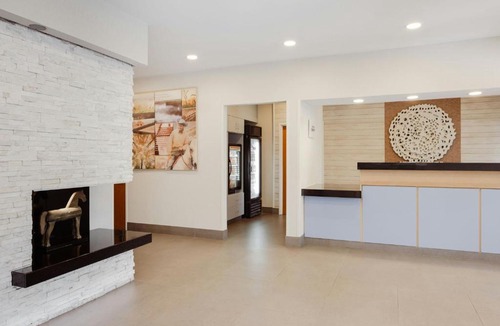 East Beltline Hotel | Fairfield by Marriott Inn & Suites Grand Rapids Airport