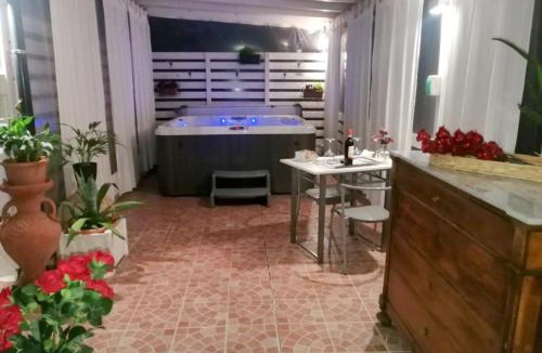 Pietrauta Bed & Breakfast | FalcoBianco GuestHouse