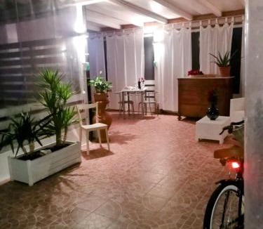 Pietrauta Bed & Breakfast | FalcoBianco GuestHouse
