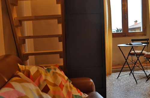 Nigoline Bonomelli Apartment | Farmhouse in the heart of the hills of Franciacorta and a few km from Lake Iseo
