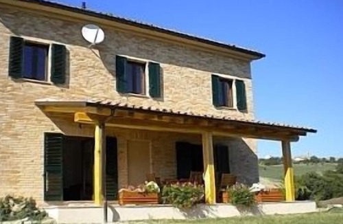 Falerone Other | Farmhouse In Falerone Fermo Italy