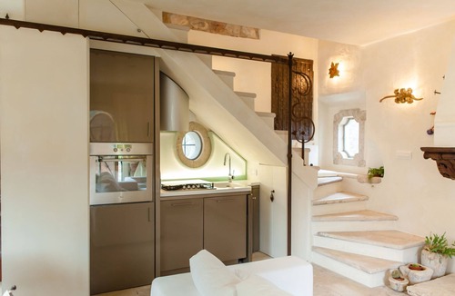 Montefortino Villa | Fascinating ancient tower in the Parco Nazionale dei Monti Sibillini. Breathtaking view, pool, heate