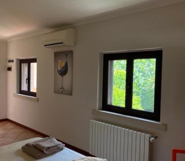 Pescara Apartment | Fico bianco