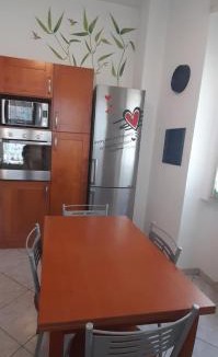 Isolotto Apartment | Firenze casa colorata