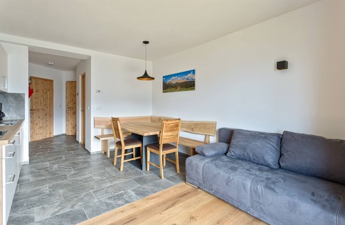 Barbiano Apartment | Frühaufhof apartment "Rosengarten"