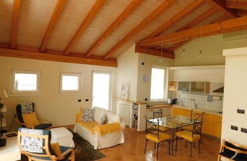 Arco Villa | Freshly-renovated Villa with Garden