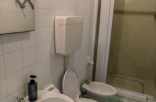 Province of Bologna Apartment | Gara Big Red Holiday Home
