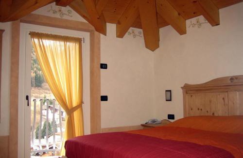 Temu Bed & Breakfast | Garni La Genziana