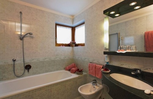 Corvara in Badia Bed & Breakfast | Garni Raetia