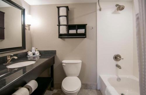 Jackson Apartment | Gated 2 Double Beds Hotel Room 248