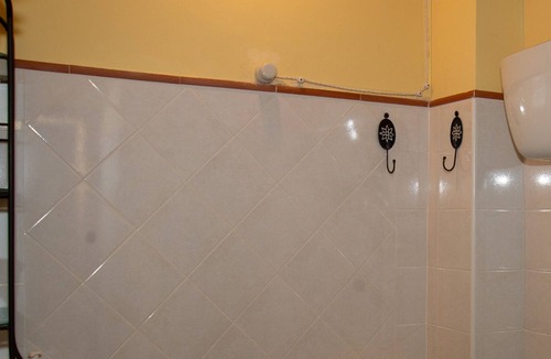 Migliano Apartment | Gattamelata, Historic Flat with Modern Comforts