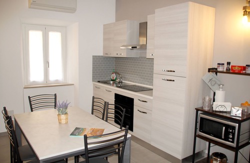 Loreto Apartment | Giolo House - recently renewed apartment