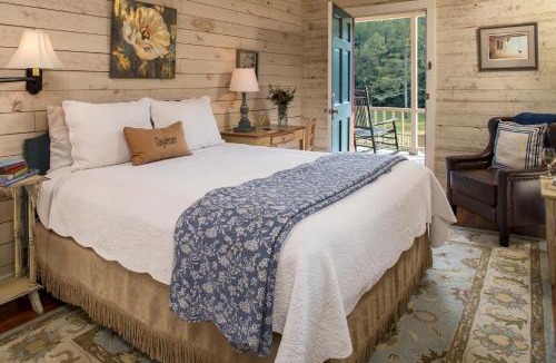 Clarkesville Hotel | Glen-Ella Springs Hotel & Restaurant