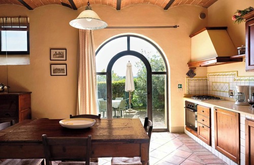 Tavarnelle Val di Pesa Apartment | Glicini 1, holiday home with pool 30' from Florence