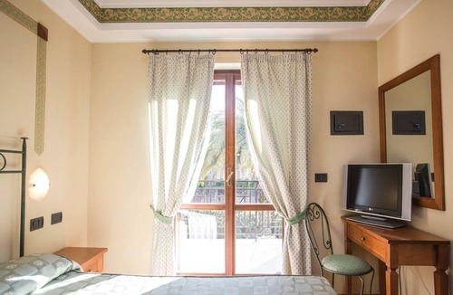 Guidonia Montecelio Apartment | Golf Club Suite 1 Rome