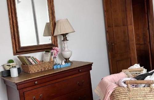 Uscio Apartment | GolfoParadiso Uscio bombon - PellicceriaSuperior