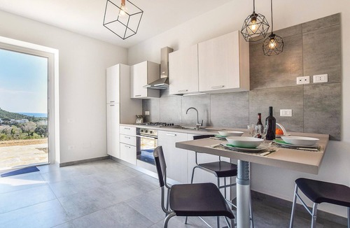 Castellabate Apartment | Gorgeous apartment in Ogliastro Marina