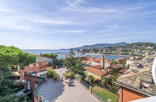 Rapallo Apartment | Gorgeous apartment in Rapallo GE