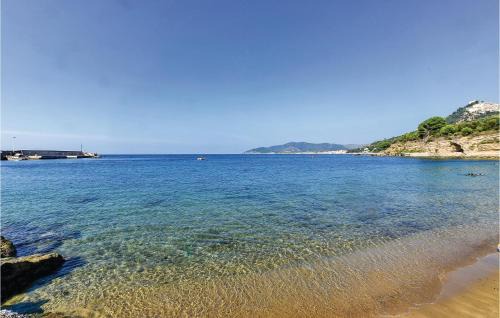 Castellabate Apartment | Gorgeous Apartment In Castellabate Sa