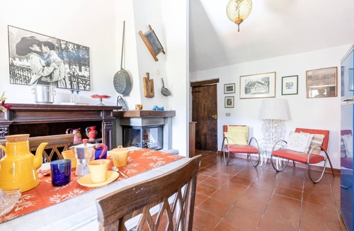 Comano Apartment | Gorgeous apartment in Comano -MS-